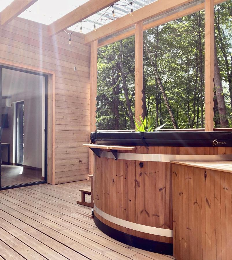 Madame Imagine, Lodges & Spa Epinal Bagian luar foto