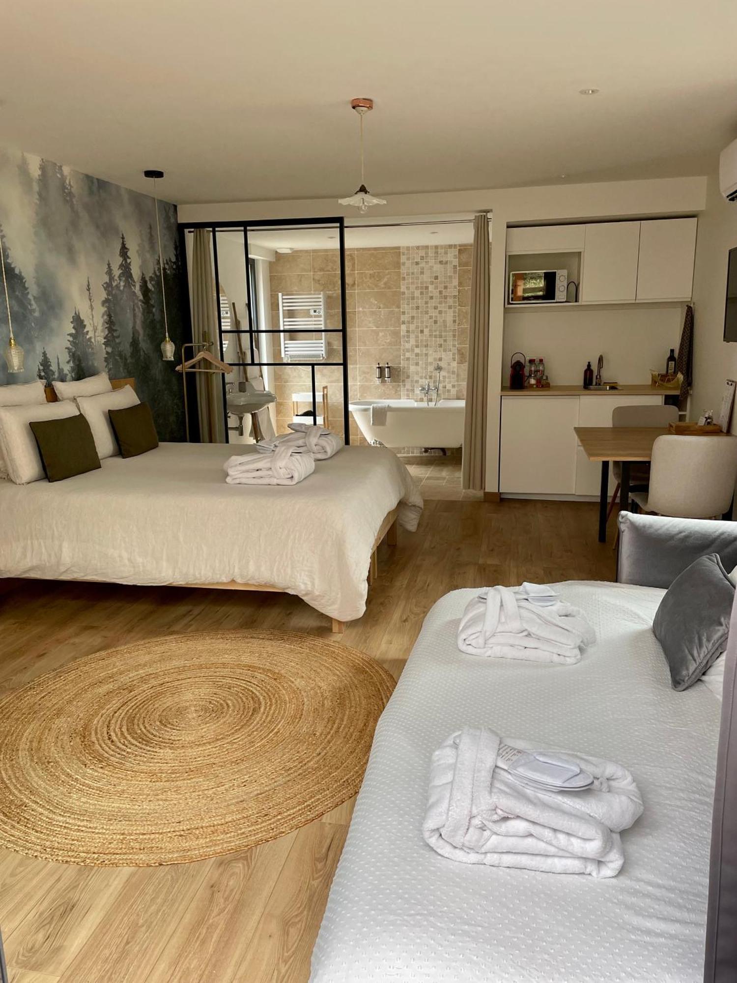 Madame Imagine, Lodges & Spa Epinal Bagian luar foto