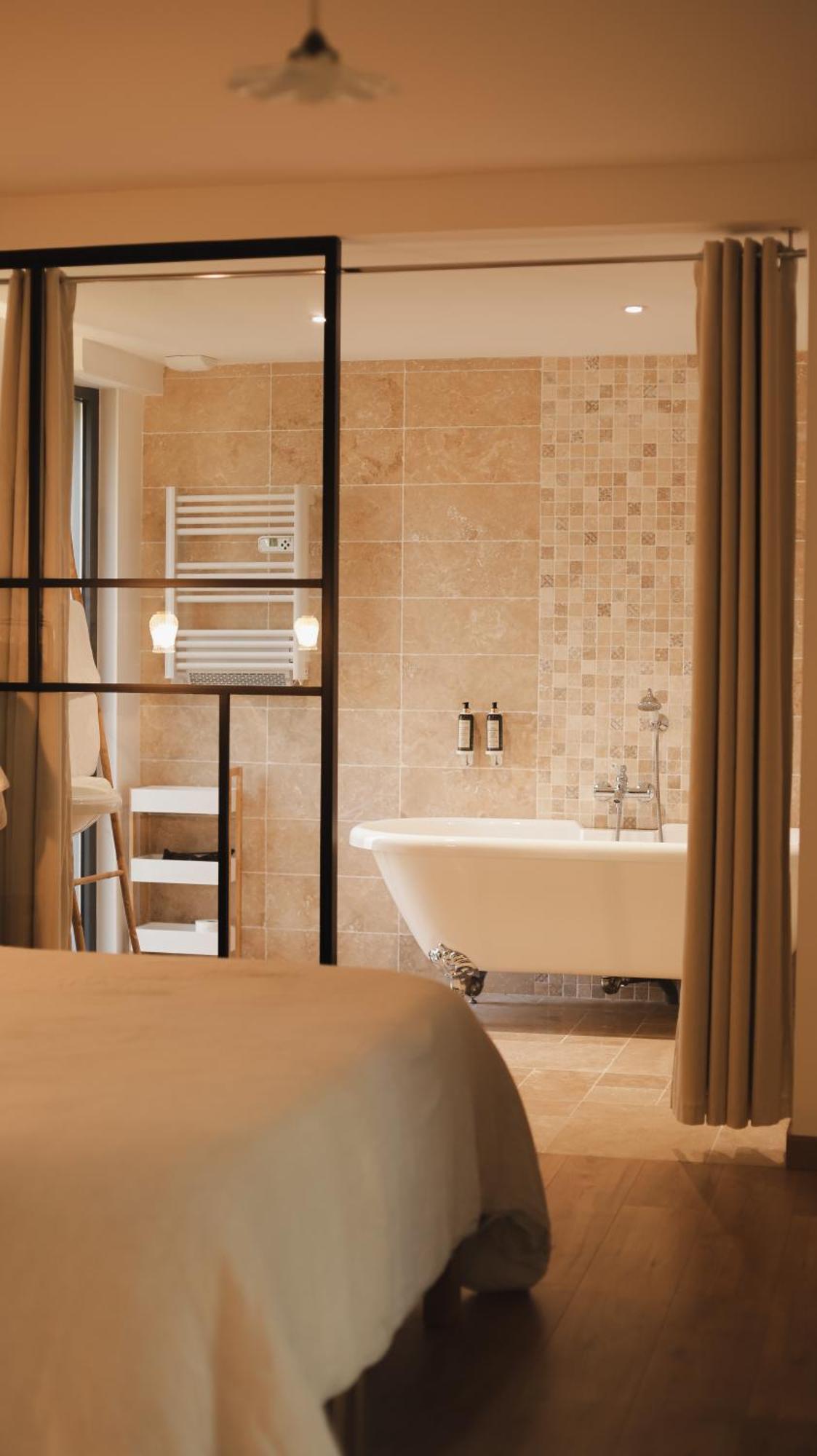 Madame Imagine, Lodges & Spa Epinal Bagian luar foto